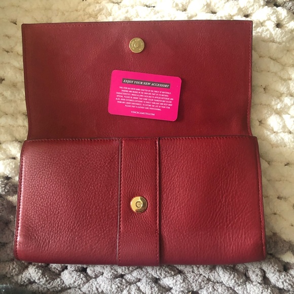 Vince Camuto Leather Louise Clutch Red Gold - Picture 4 of 6